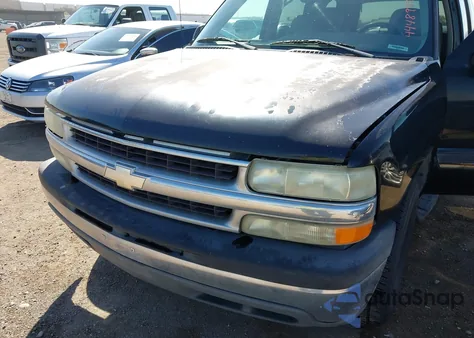 2004 Chevrolet Tahoe Lt z USA, uszkodzony, nr VIN 1GNEC13T44R304711